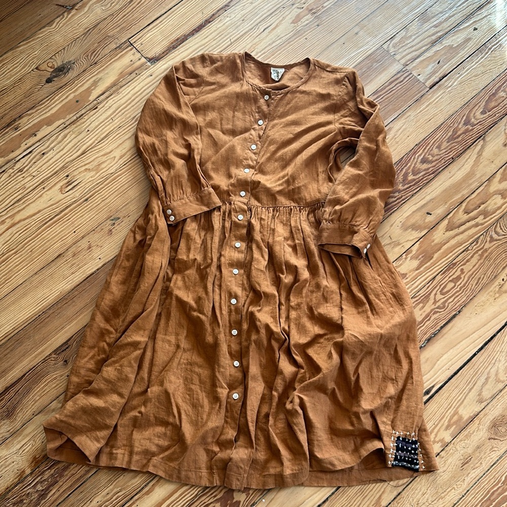 Beaton Linen dress in Rust